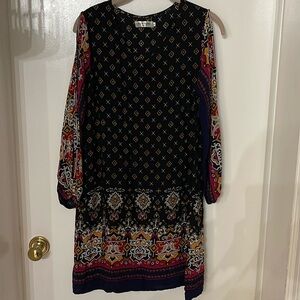 NEW LIGHT WOMENS TUNIC DRESS SIZE SMALL BOHO Bohemian Long Sleeve Slits Black